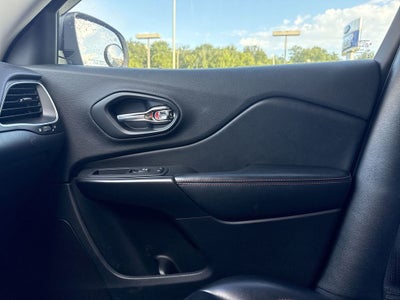 2019 Jeep Cherokee Trailhawk