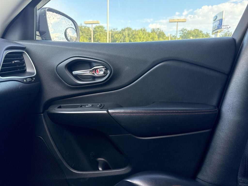 2019 Jeep Cherokee Trailhawk
