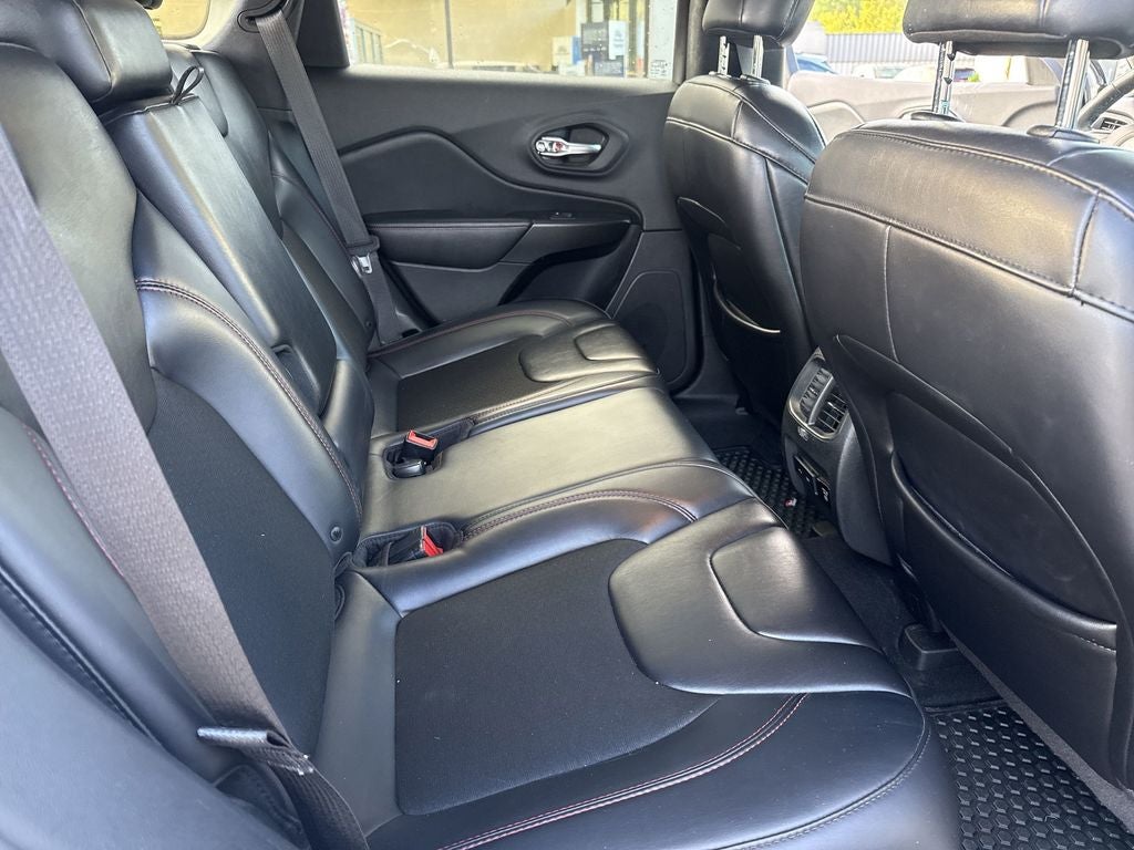 2019 Jeep Cherokee Trailhawk