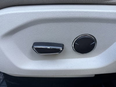 2018 Ford Explorer Base
