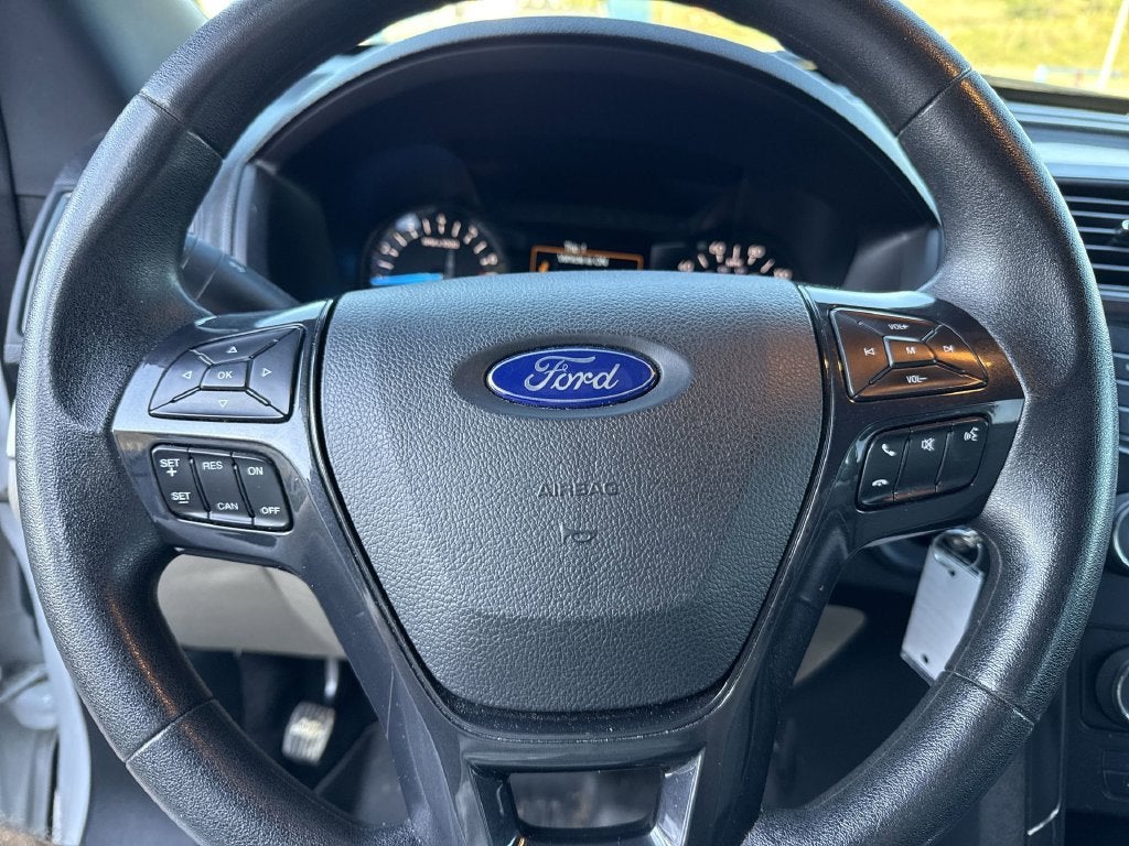 2018 Ford Explorer Base