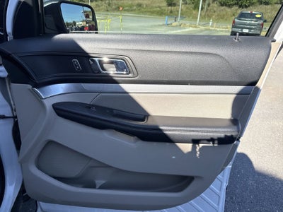 2018 Ford Explorer Base