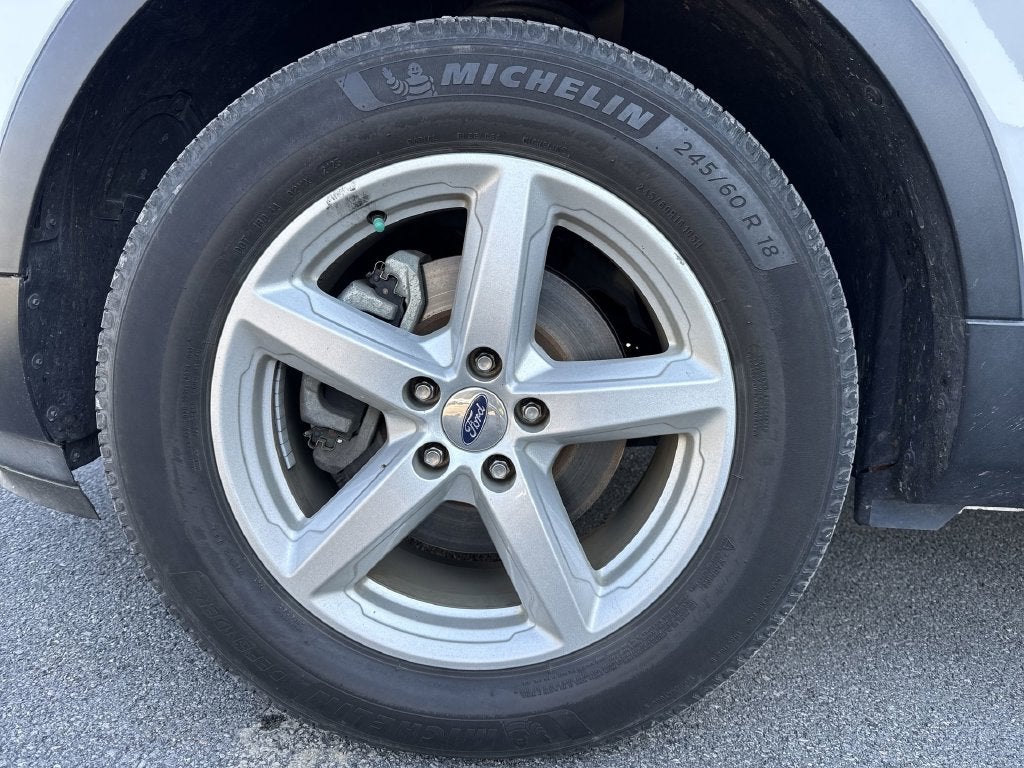 2018 Ford Explorer Base