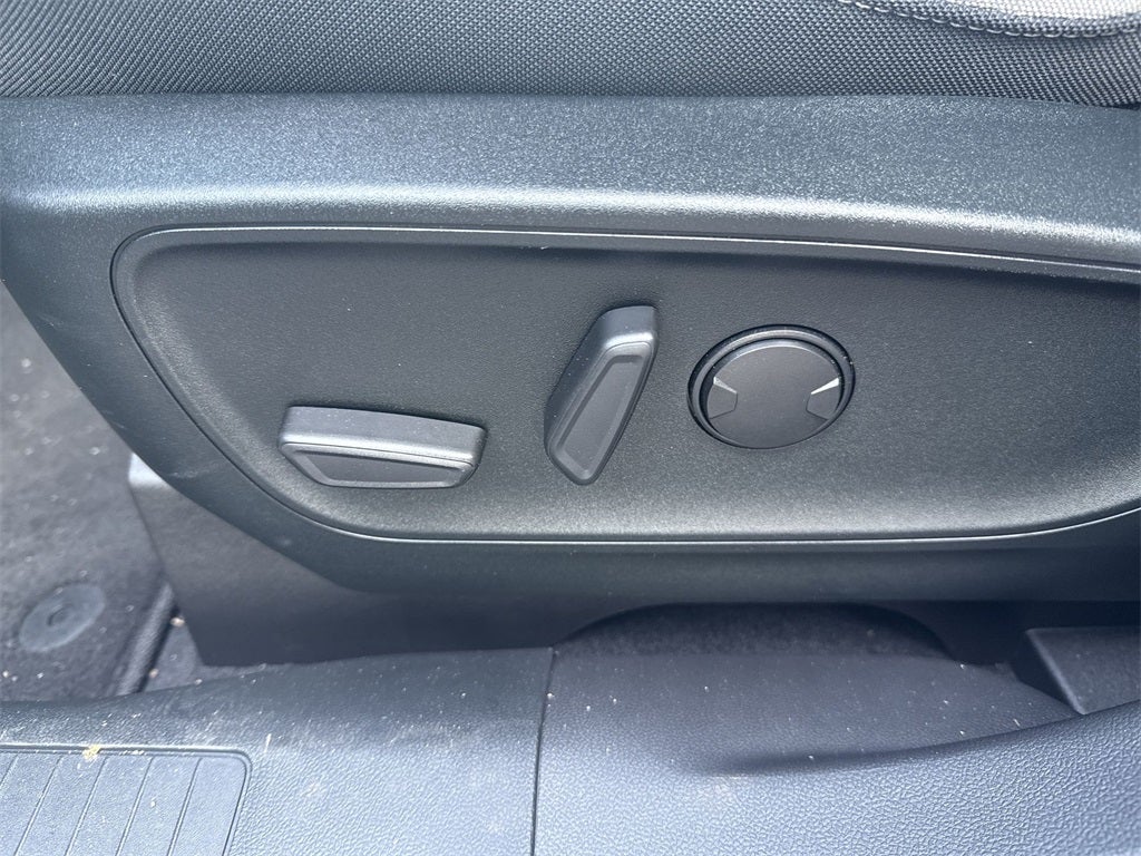 2022 Ford Escape SE Hybrid