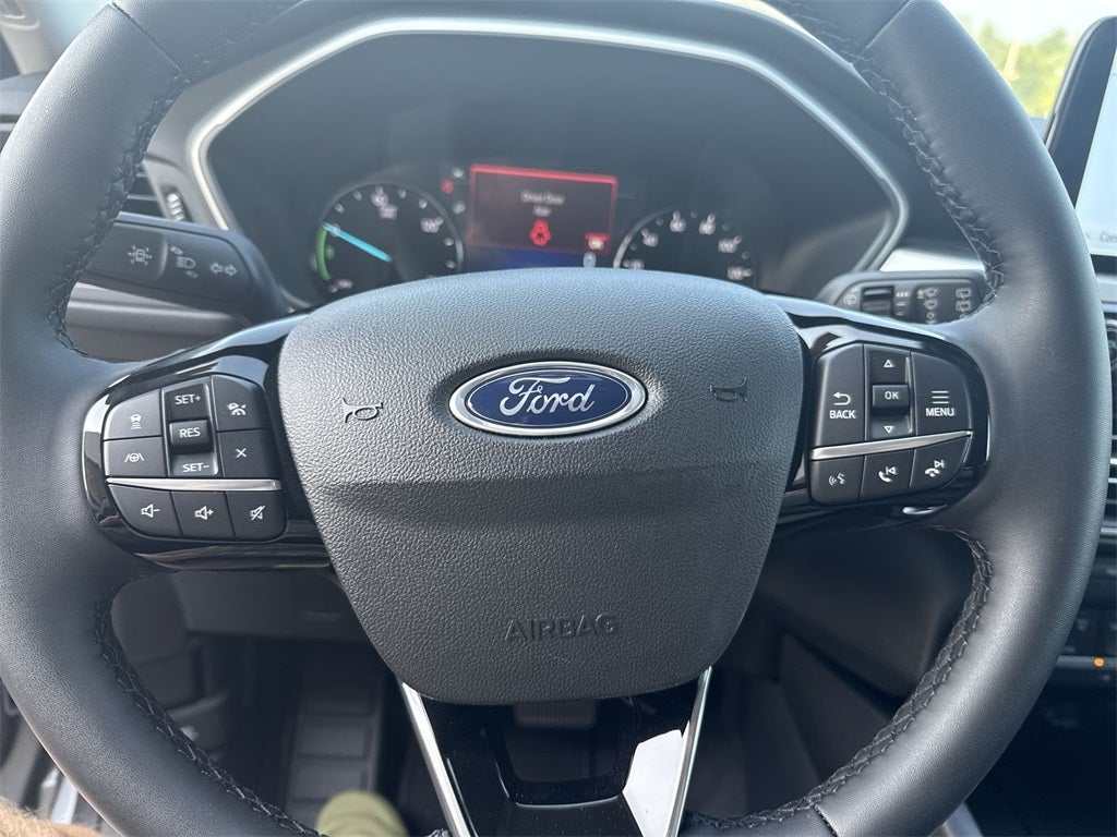 2022 Ford Escape SE Hybrid