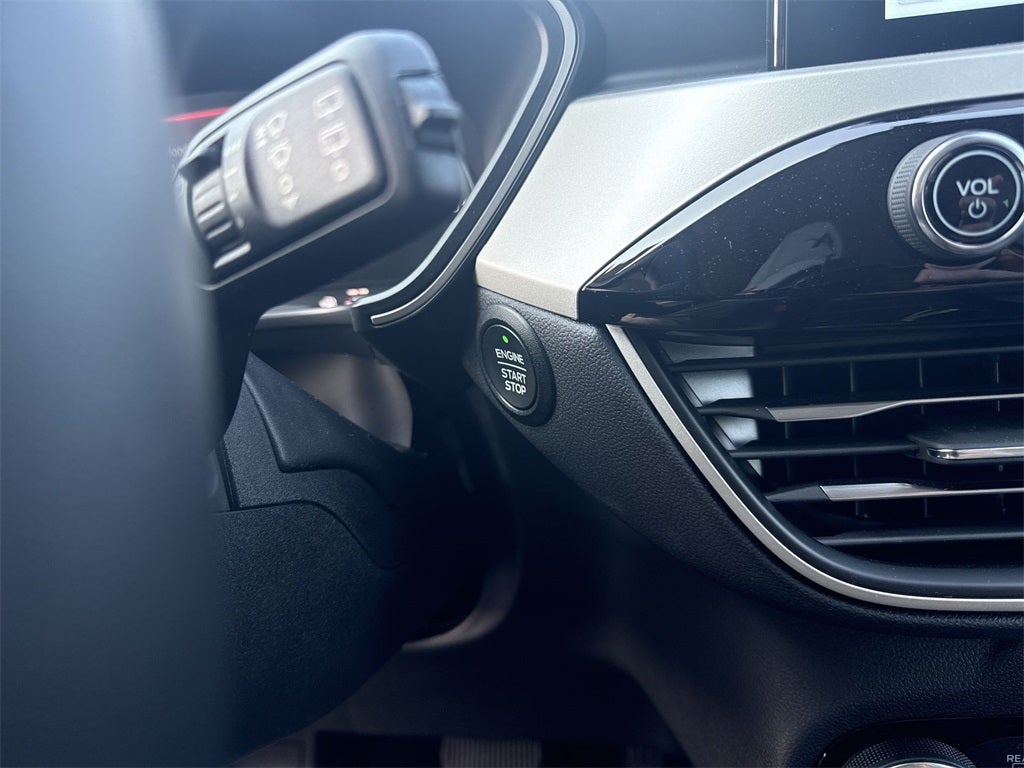 2022 Ford Escape SE Hybrid