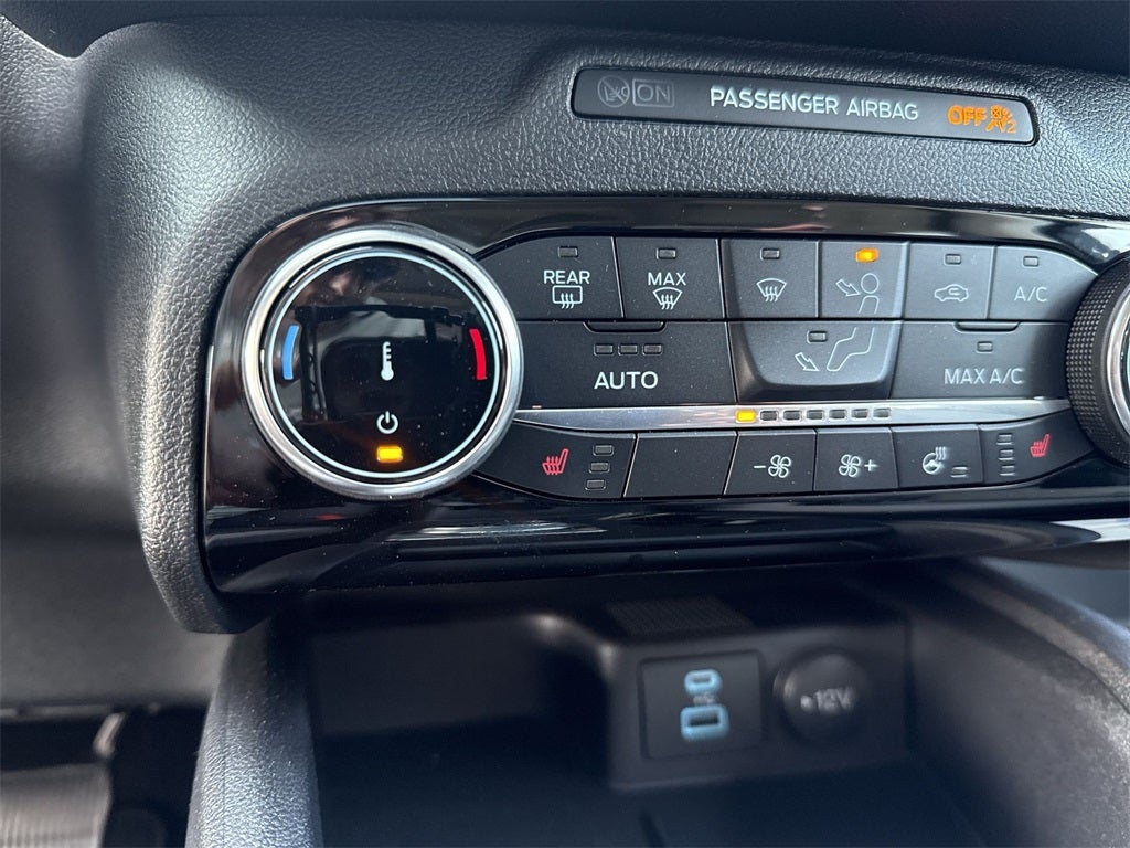 2022 Ford Escape SE Hybrid