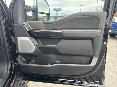 2024 Ford F-350SD Platinum