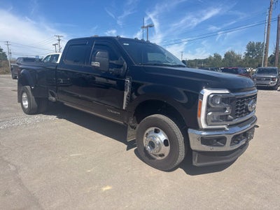 2023 Ford F-350SD Lariat DRW