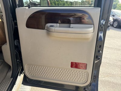 2006 Ford F-350SD King Ranch DRW