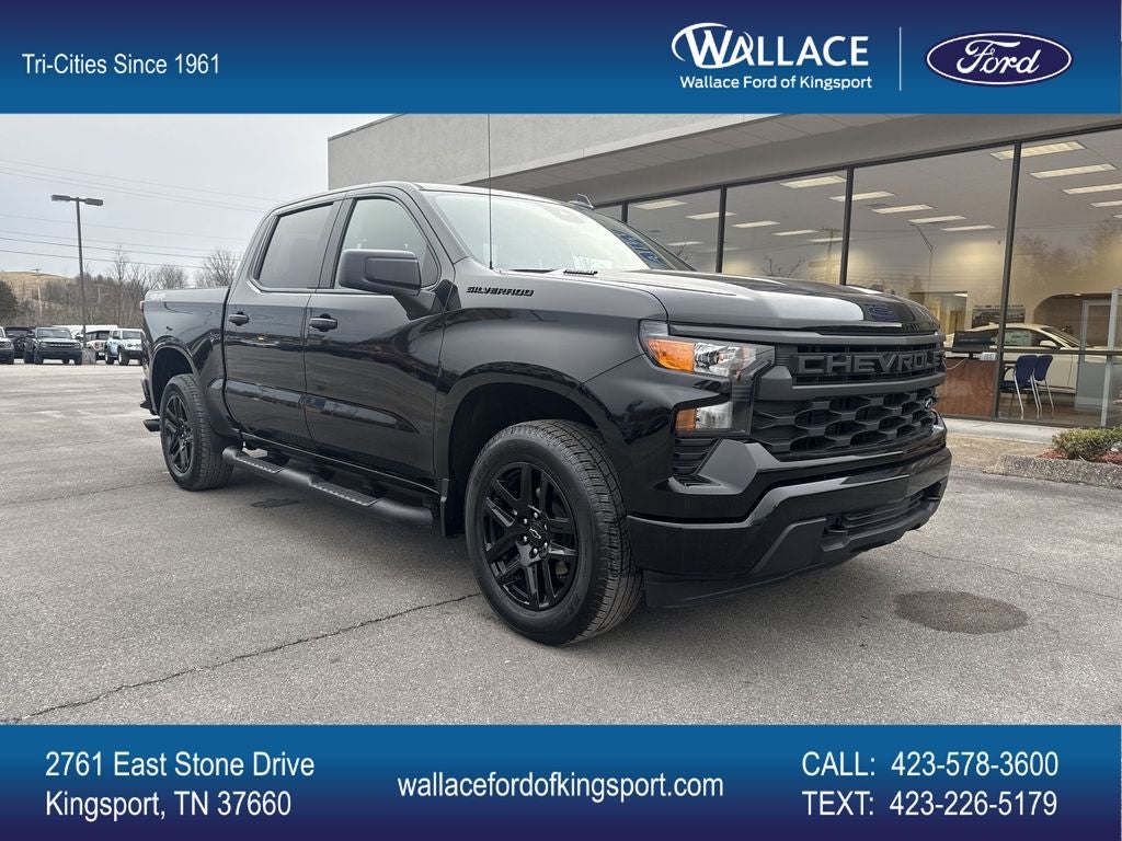 2025 Chevrolet Silverado 1500 Custom