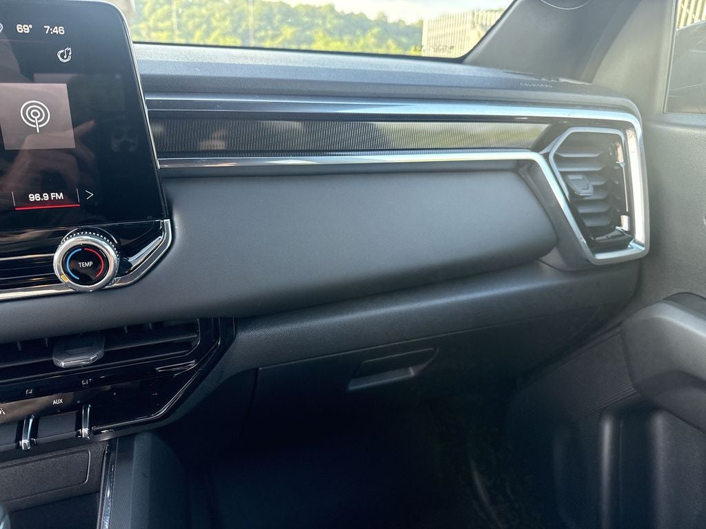 2025 GMC Canyon Elevation