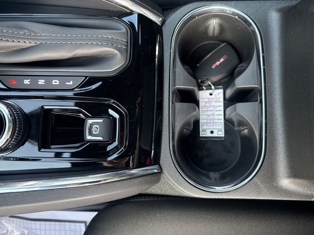 2025 GMC Canyon Elevation