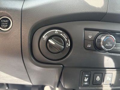 2023 Nissan Frontier SV