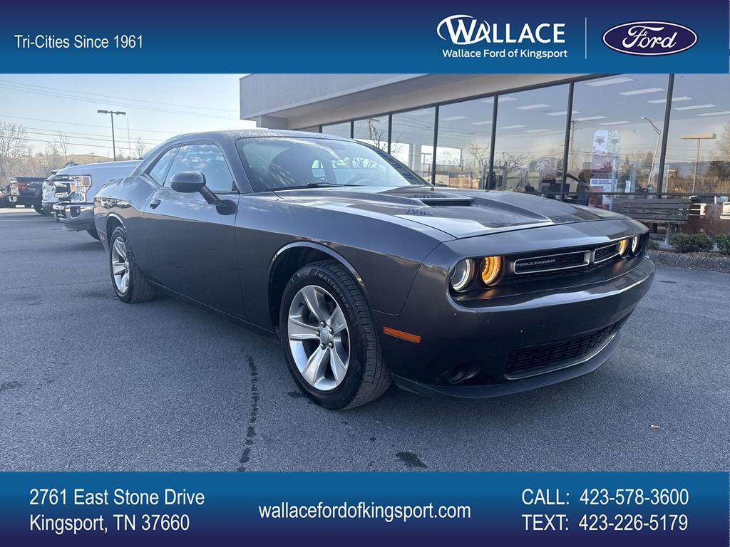 2021 Dodge Challenger SXT