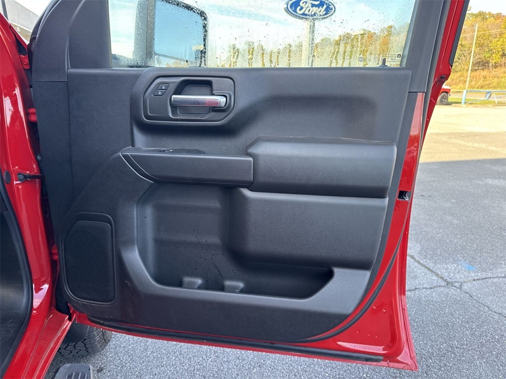 2025 Chevrolet Silverado 2500HD Custom