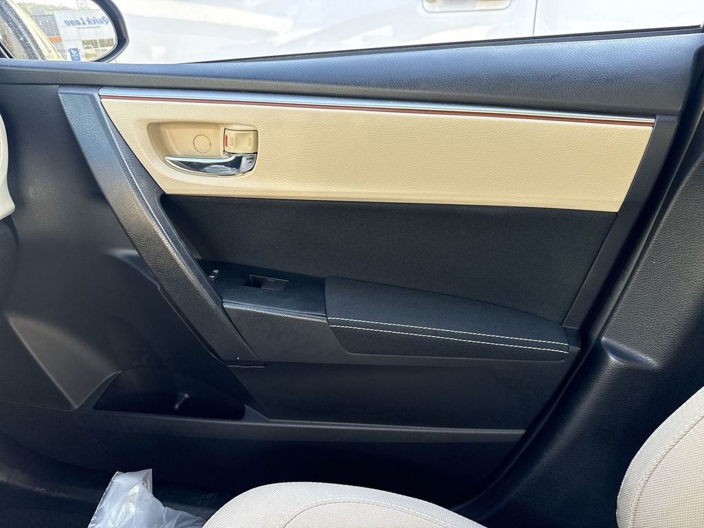2016 Toyota Corolla LE Plus