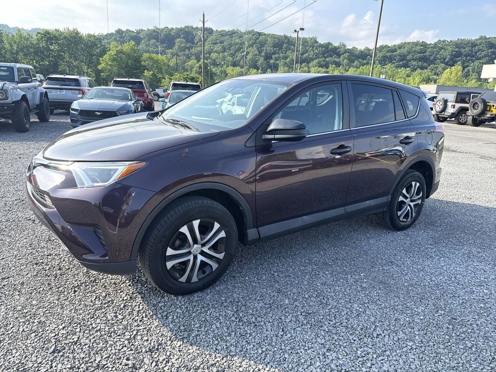 2018 Toyota RAV4 LE