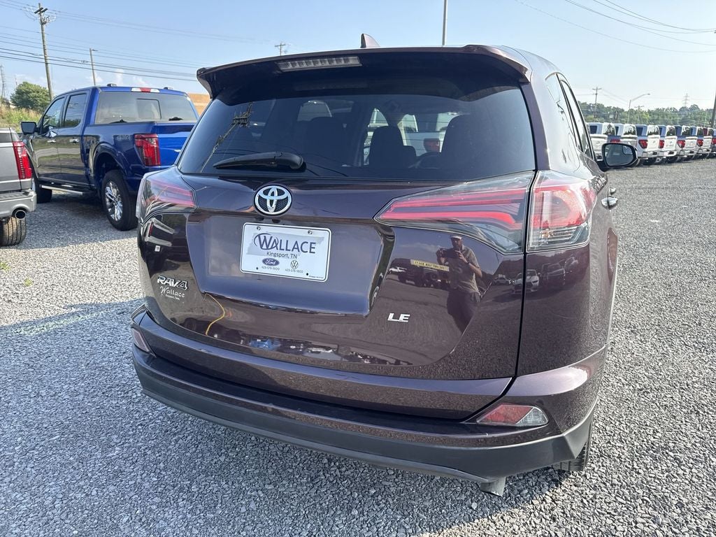 2018 Toyota RAV4 LE