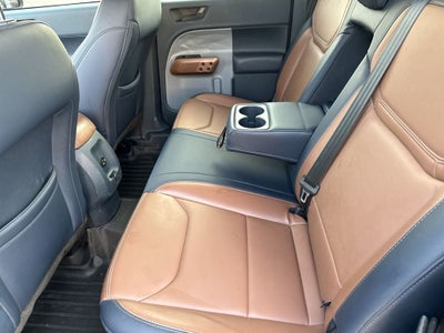 2023 Ford Maverick Lariat