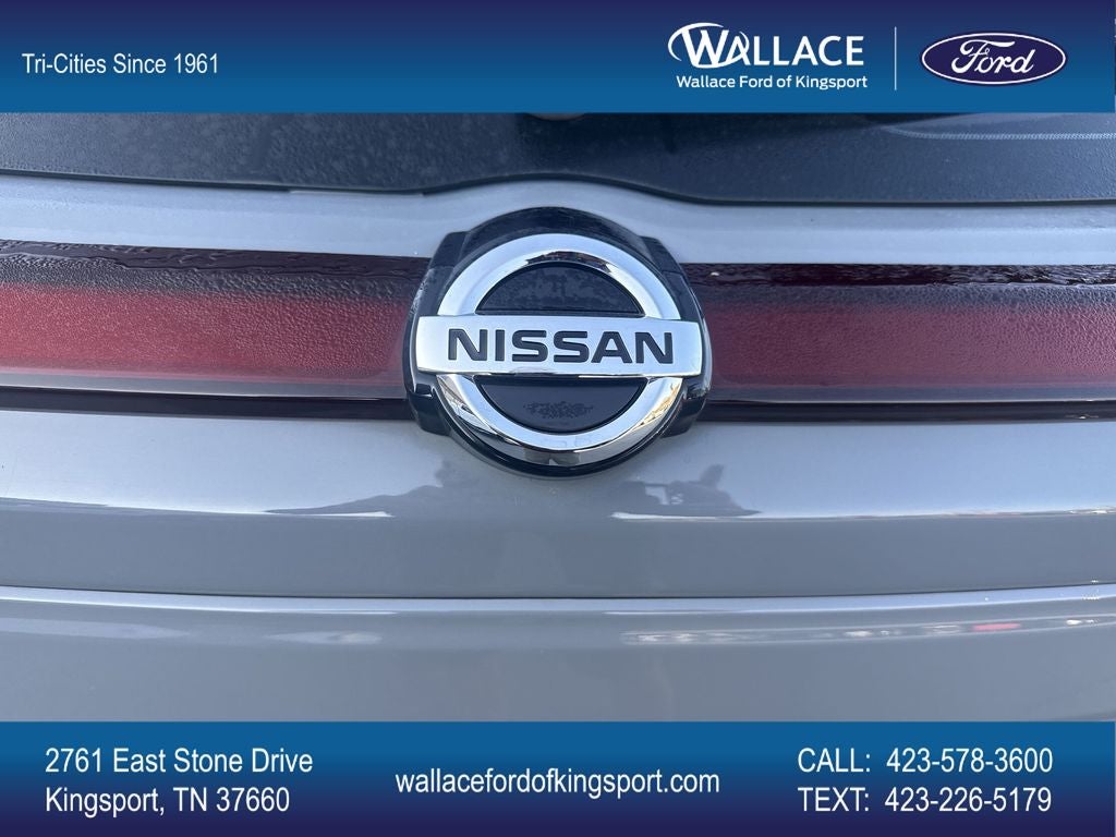 2021 Nissan Kicks SR