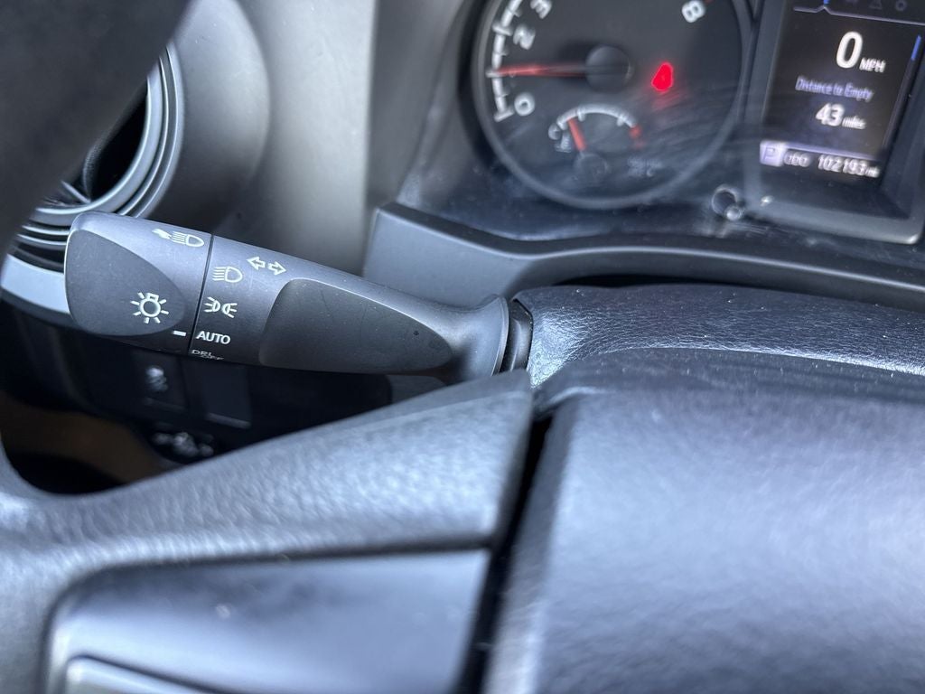 2021 Toyota Tacoma SR V6