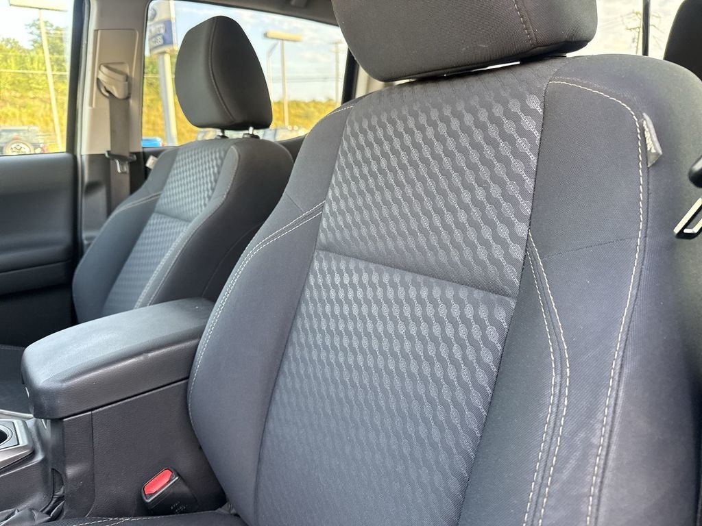 2021 Toyota Tacoma SR5 V6