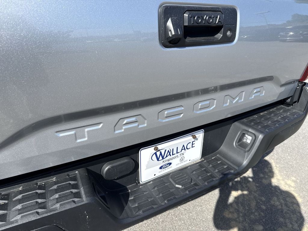 2022 Toyota Tacoma SR