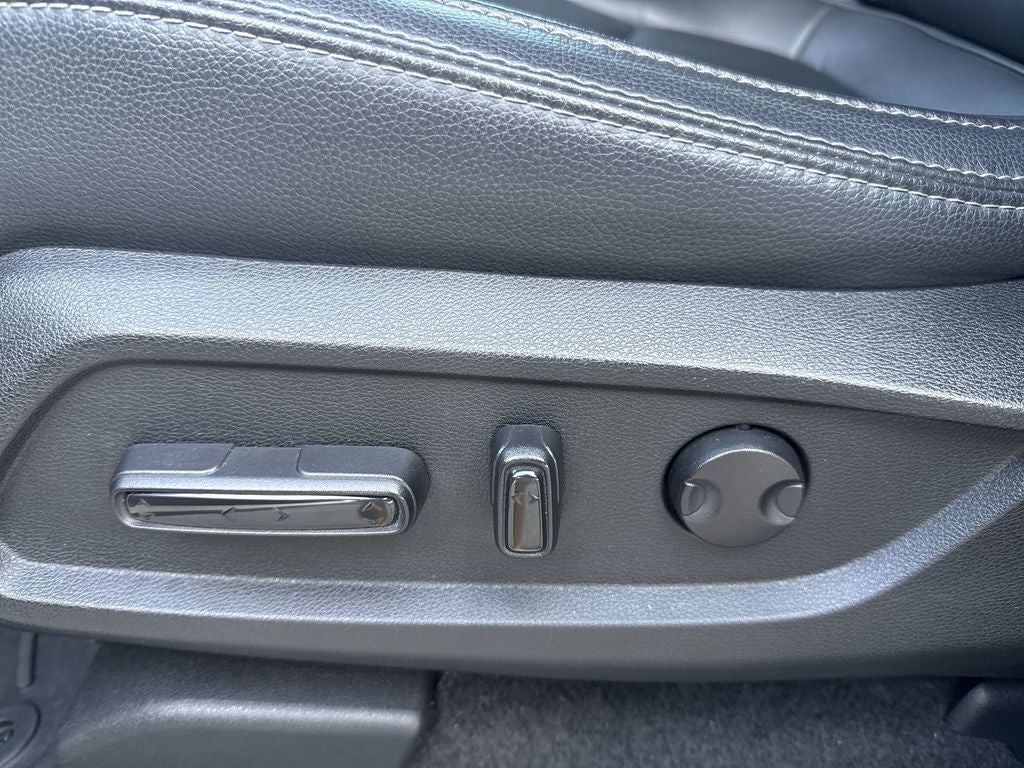 2023 Honda Pilot EX-L 8 Passenger