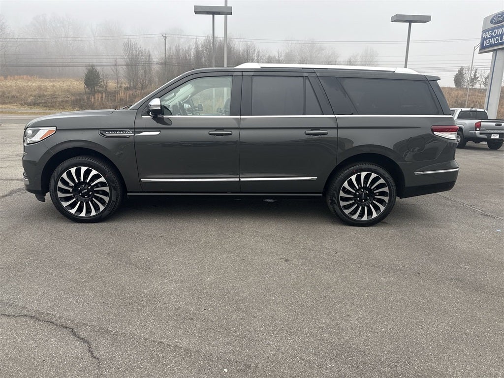 2024 Lincoln Navigator L L Black Label