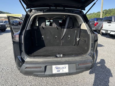 2022 Nissan Pathfinder S