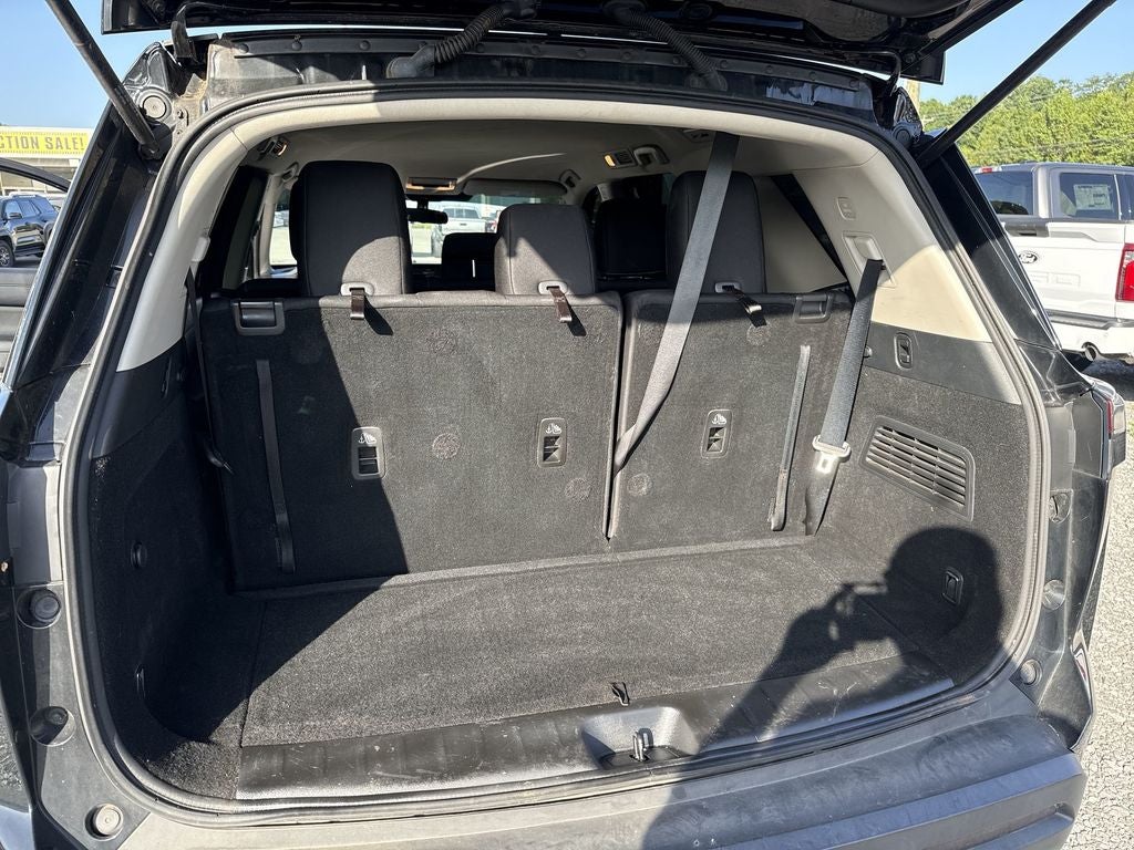 2022 Nissan Pathfinder S