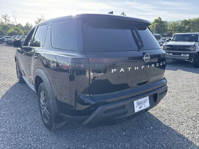 2022 Nissan Pathfinder S