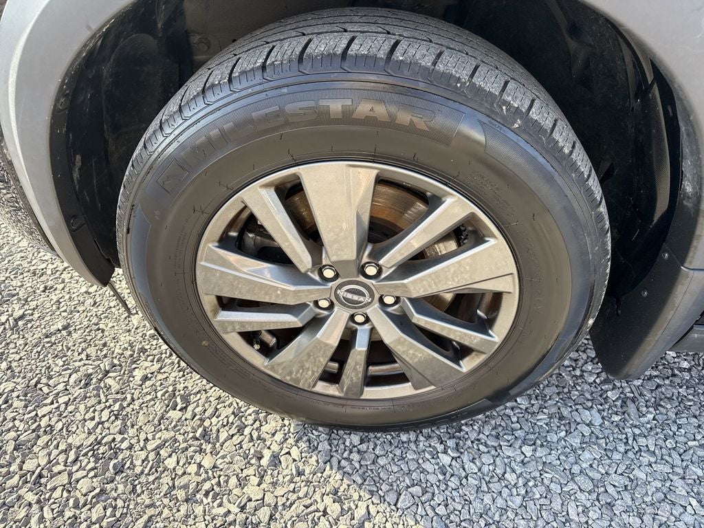 2022 Nissan Pathfinder S