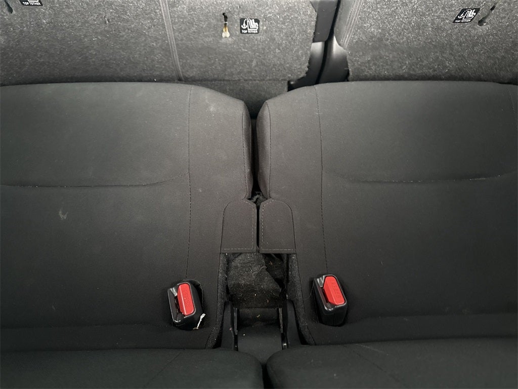 2023 Mitsubishi Outlander ES