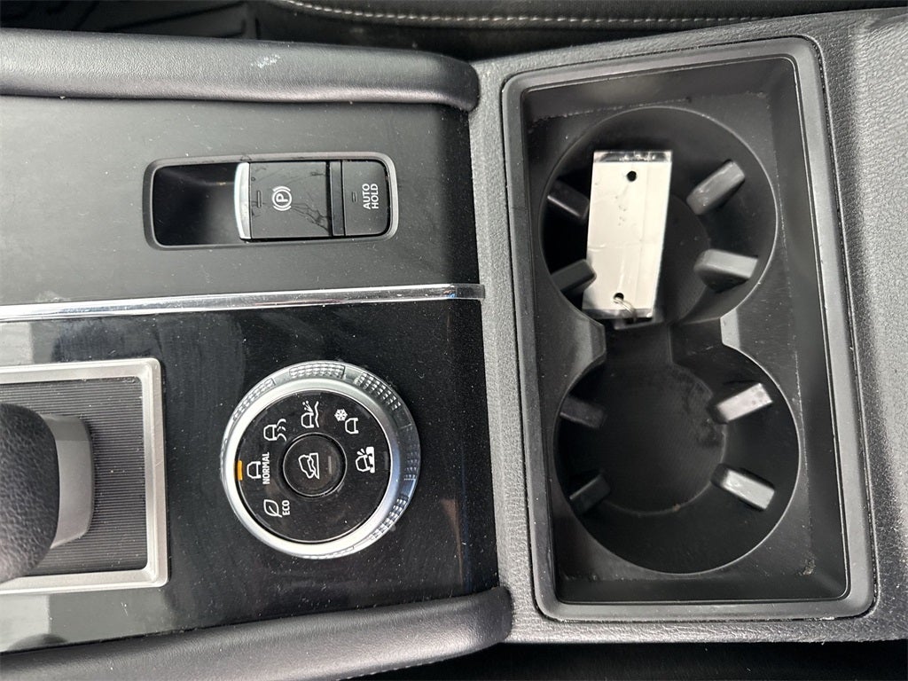 2023 Mitsubishi Outlander ES