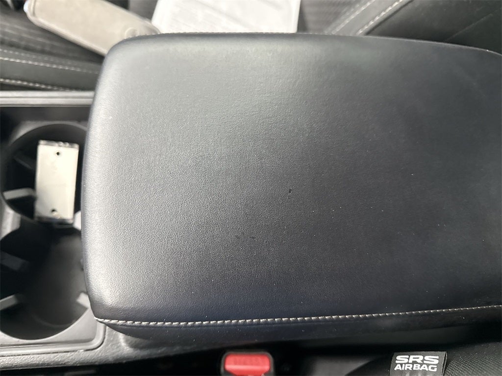 2023 Mitsubishi Outlander ES