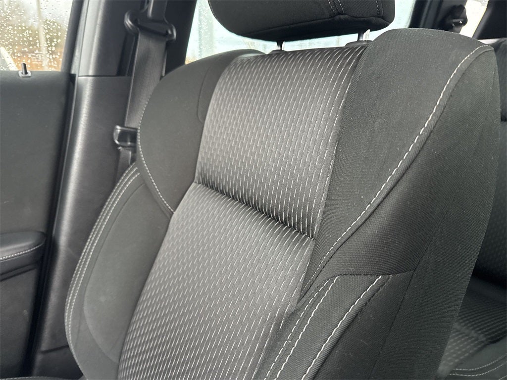 2023 Mitsubishi Outlander ES