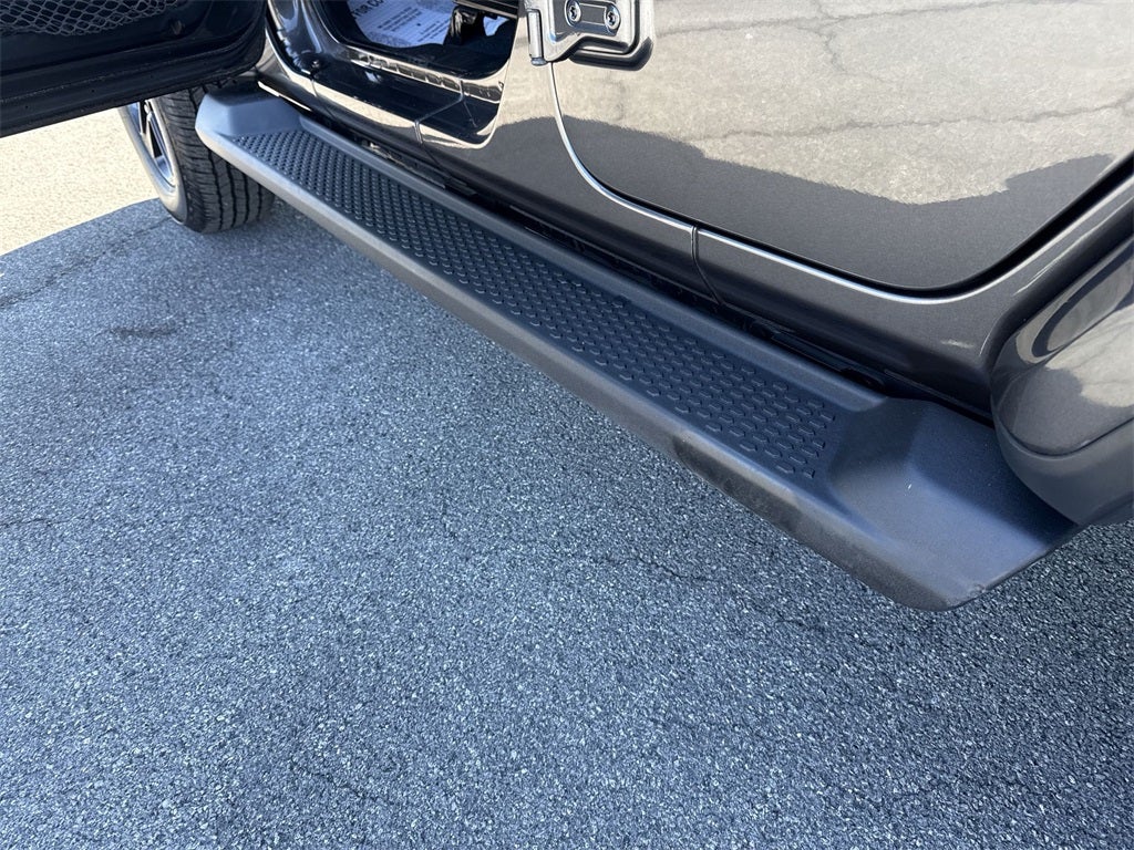 2021 Jeep Wrangler Unlimited Sahara Altitude