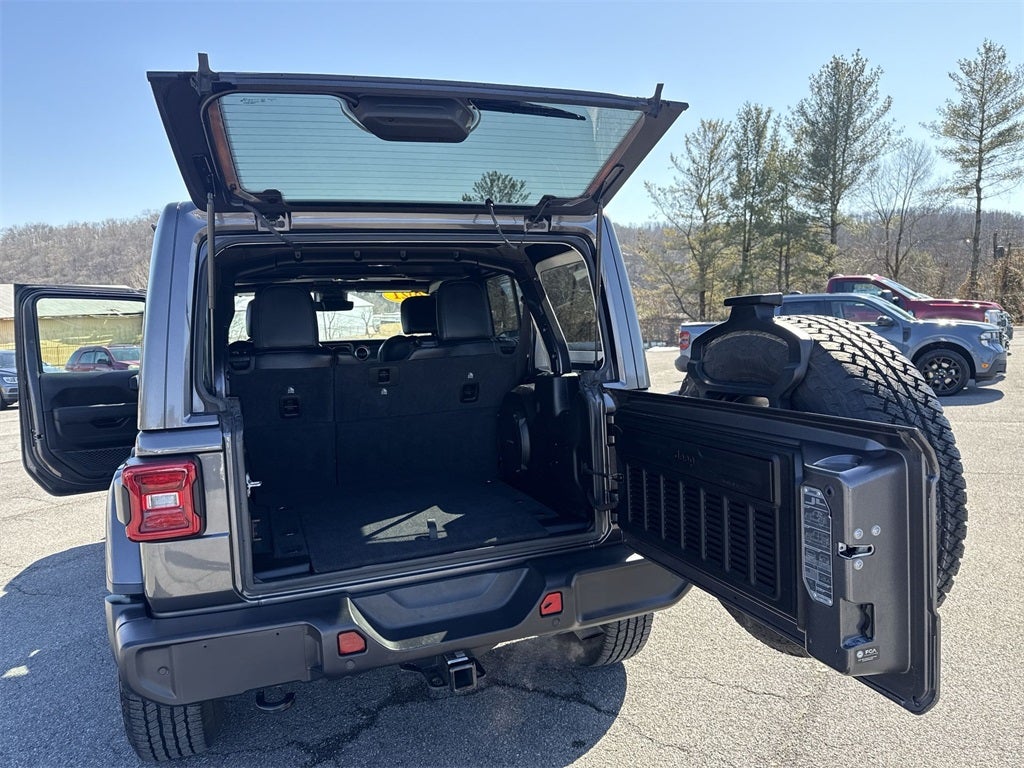 2021 Jeep Wrangler Unlimited Sahara Altitude