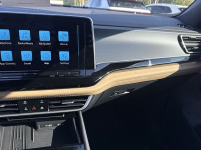 2026 Volkswagen Atlas Cross Sport SEL R-Line Black