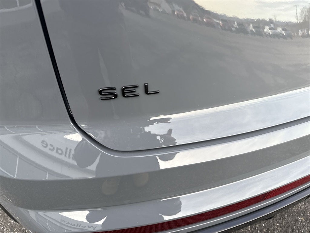 2026 Volkswagen Atlas Cross Sport 2.0T SEL R-Line Black