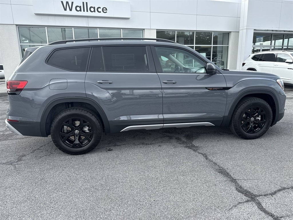 2025 Volkswagen Atlas 2.0T Peak Edition