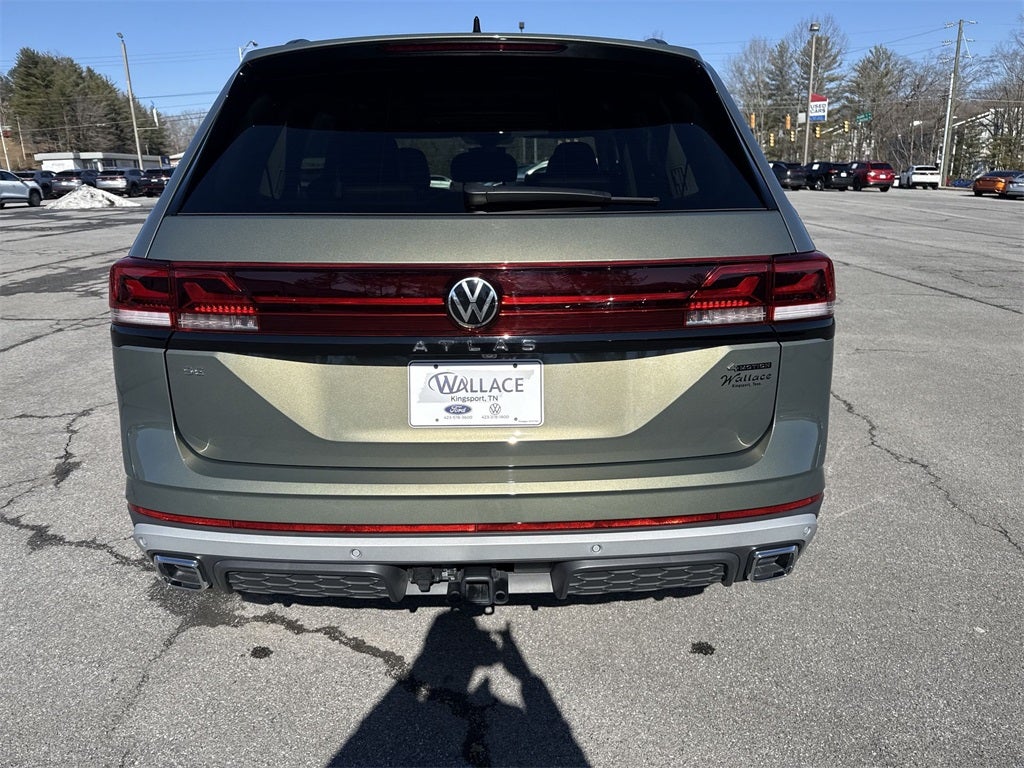 2025 Volkswagen Atlas 2.0T Peak Edition