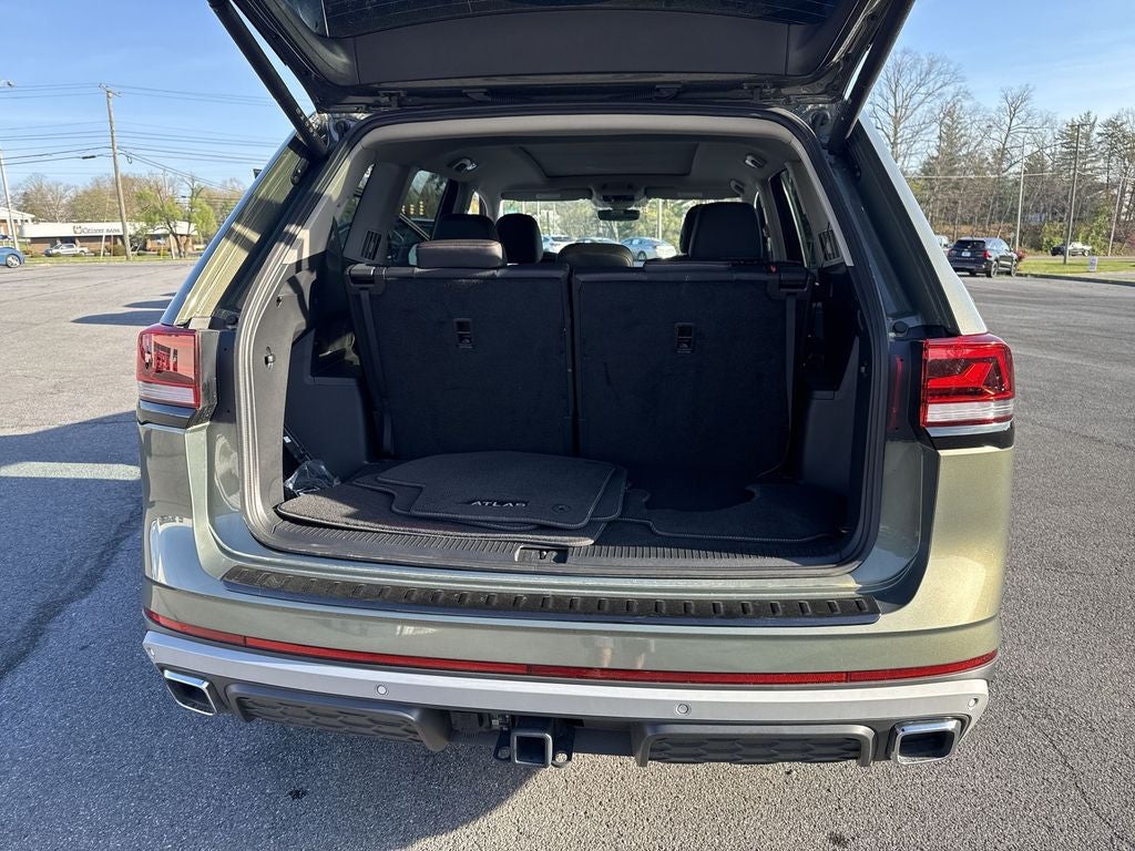 2025 Volkswagen Atlas 2.0T Peak Edition