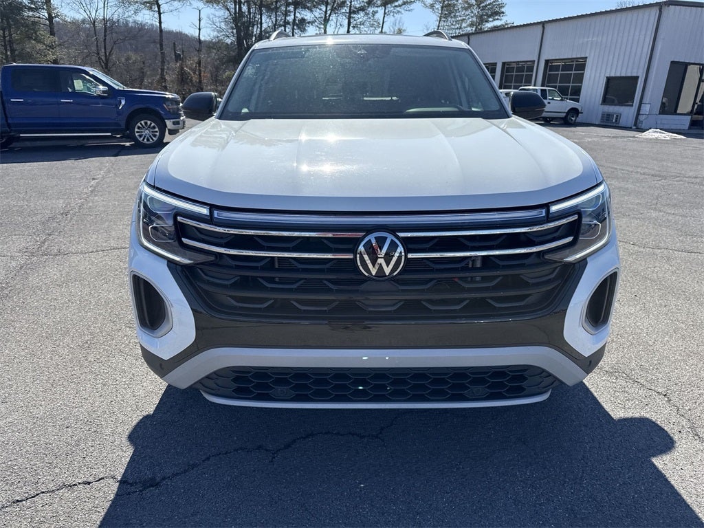 2025 Volkswagen Atlas 2.0T Peak Edition
