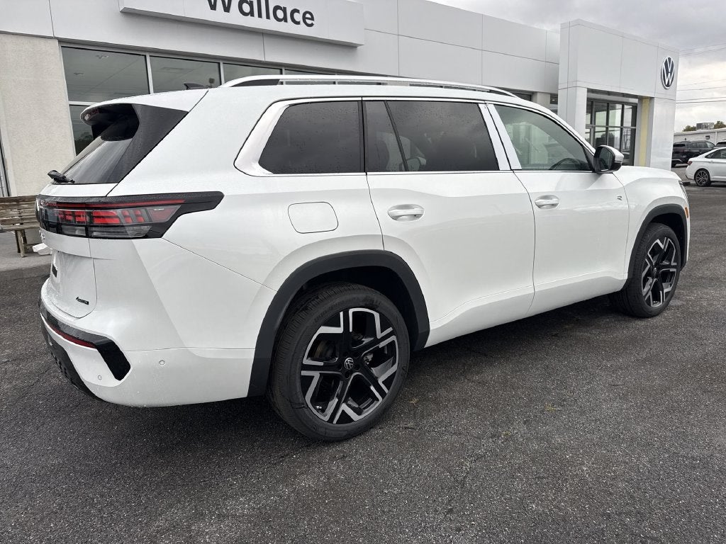 2027 Volkswagen Atlas SEL Premium R-Line