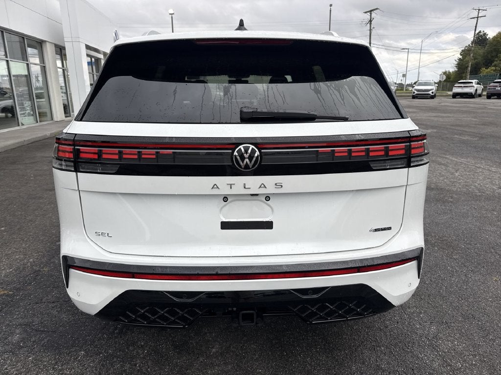 2027 Volkswagen Atlas SEL Premium R-Line