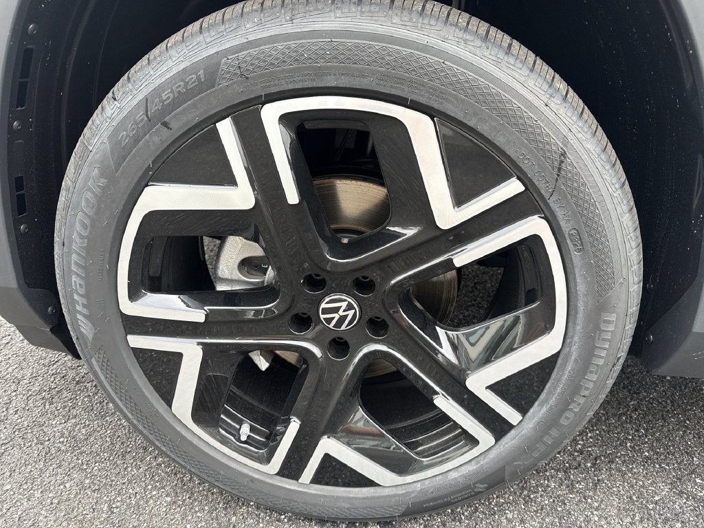 2027 Volkswagen Atlas SEL Premium R-Line