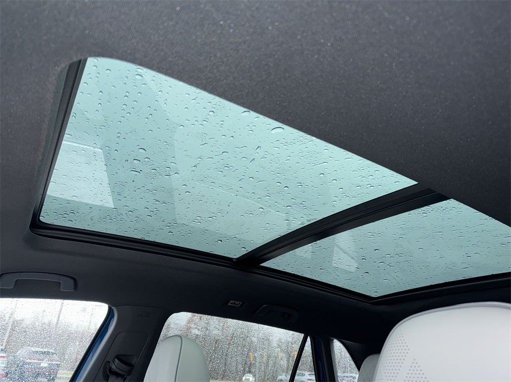 2025 Volkswagen Atlas Cross Sport 2.0T SEL Premium R-Line